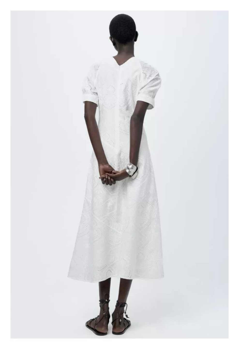Vestido blanco midi manga corta