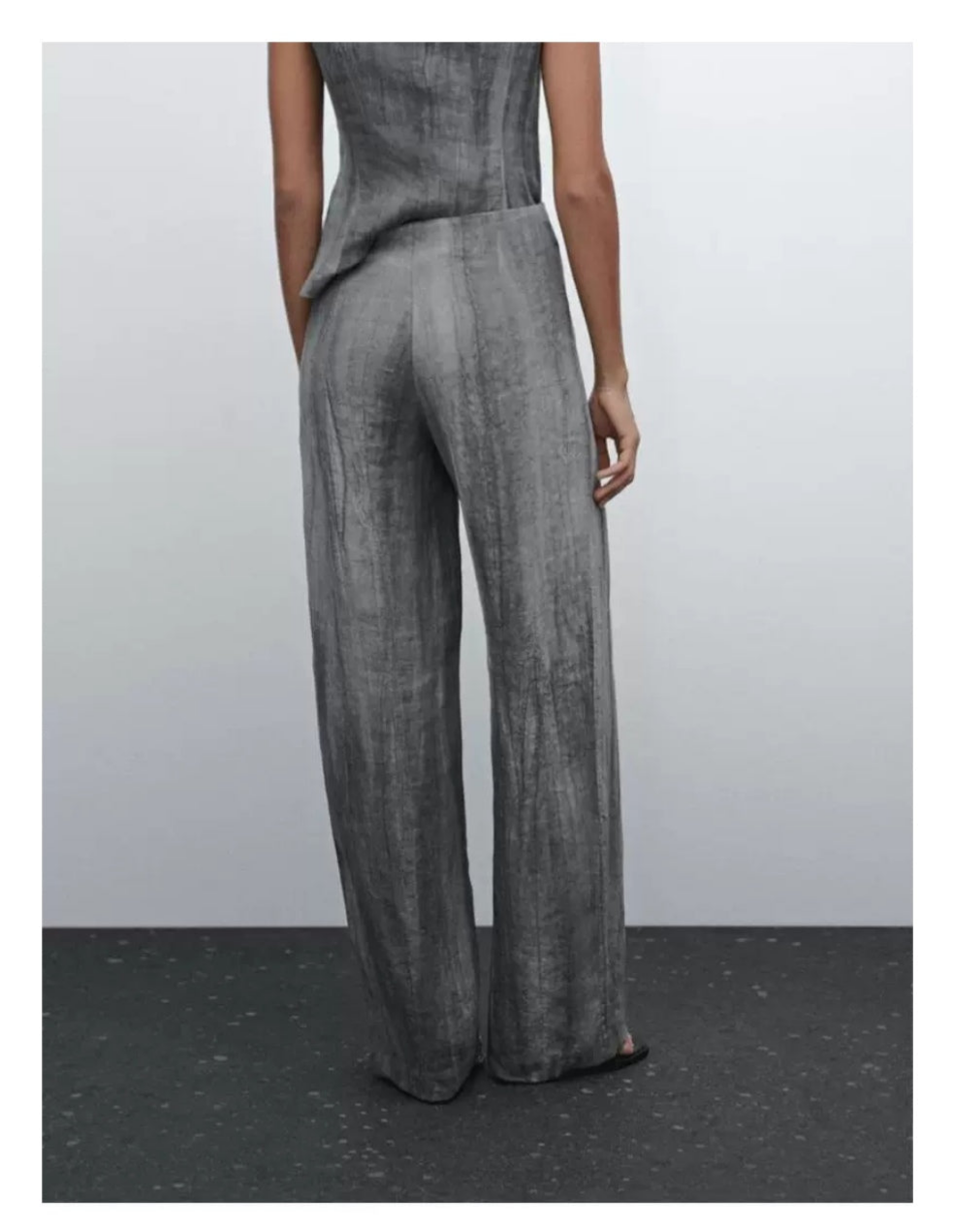 Conjunto chaleco y pantalon gris