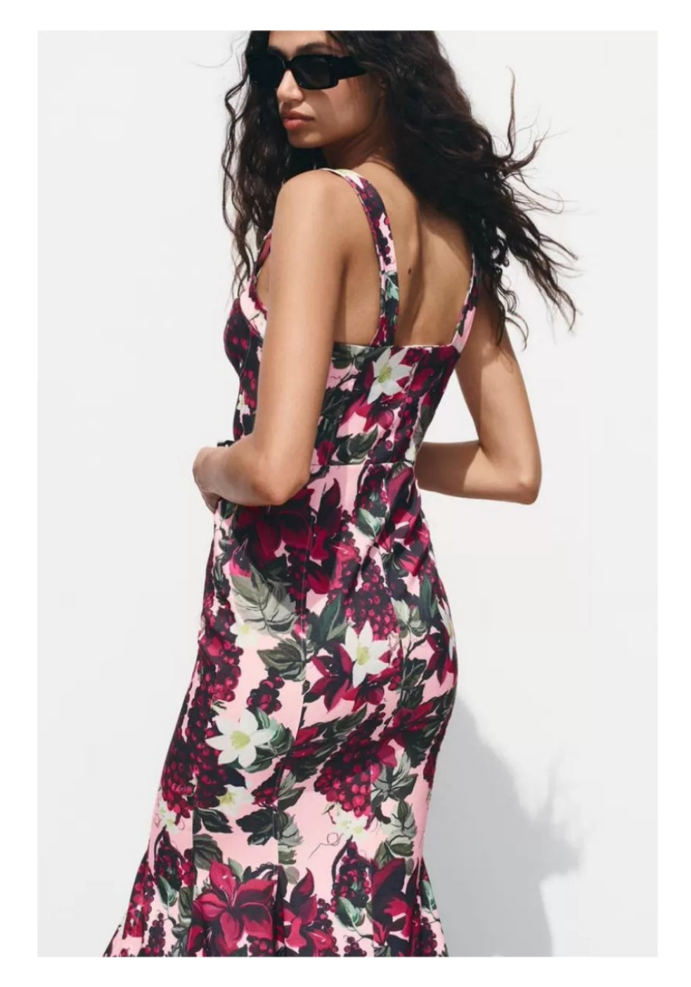 Vestido floral rosa morado