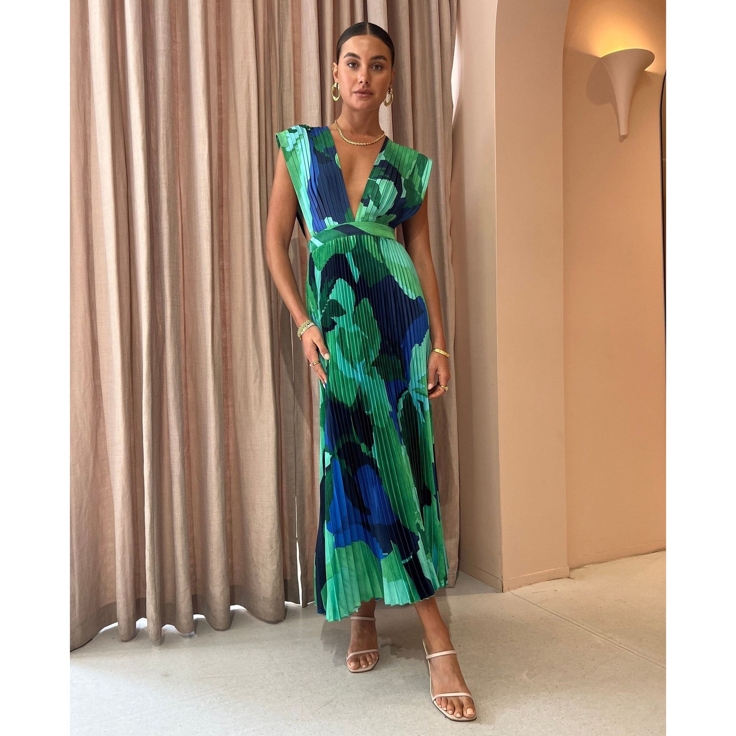 Vestido verde azul pisado