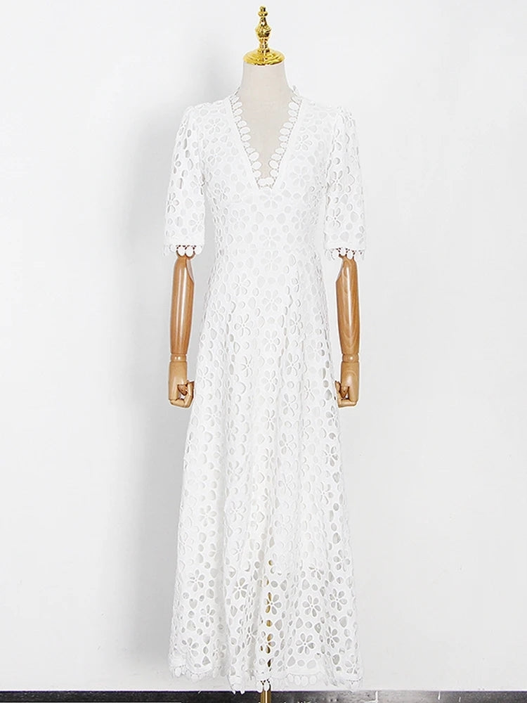 Vestido blanco, manga 3/4