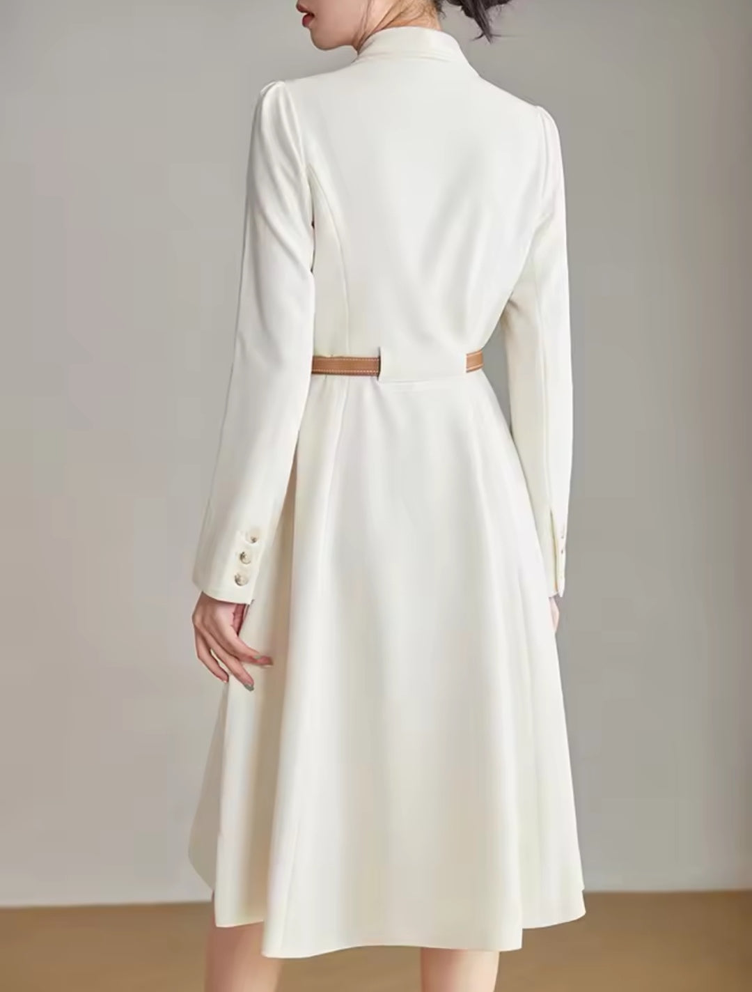 Vestido saco color hueso