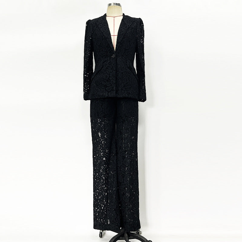 Conjunto saco y pantalon negro encaje