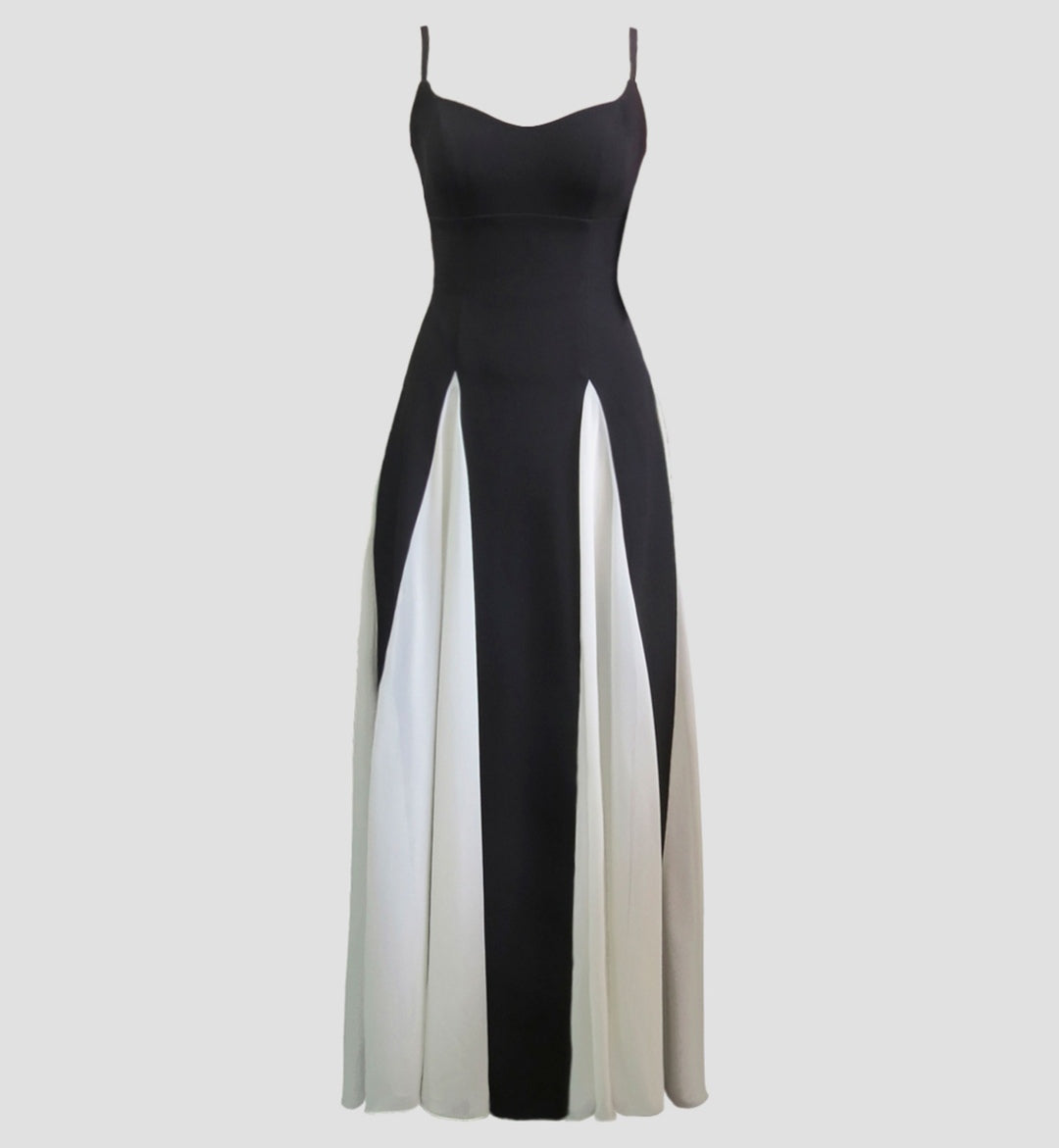 Vestido negro con blanco tirantes