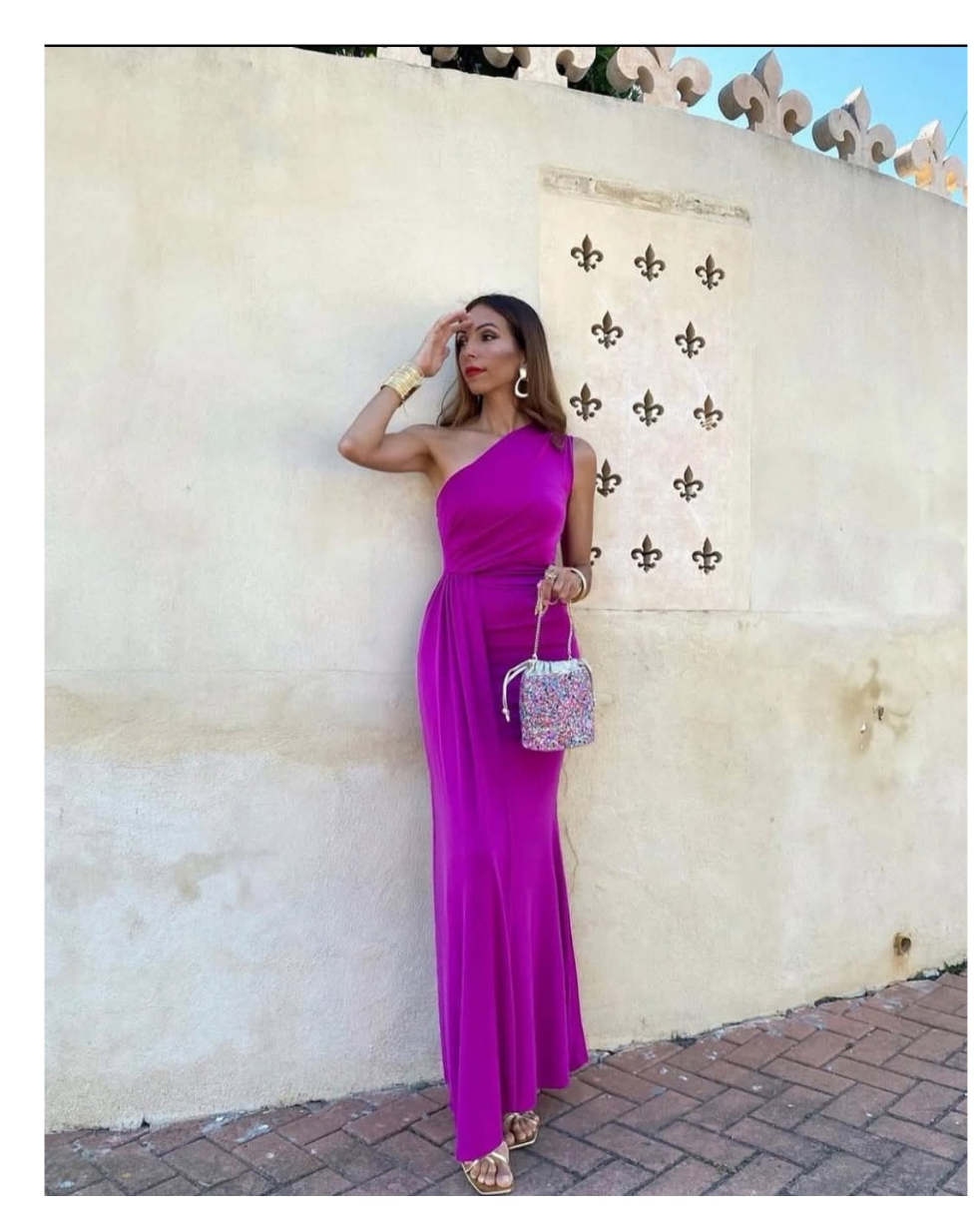 Vestido morado 1 hombro