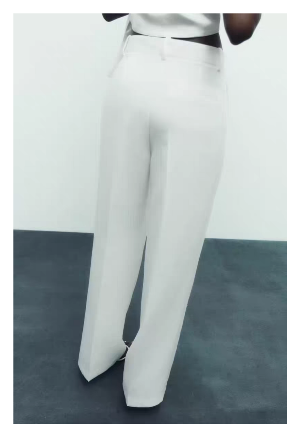 Conjunto chaleco y pantalón blanco