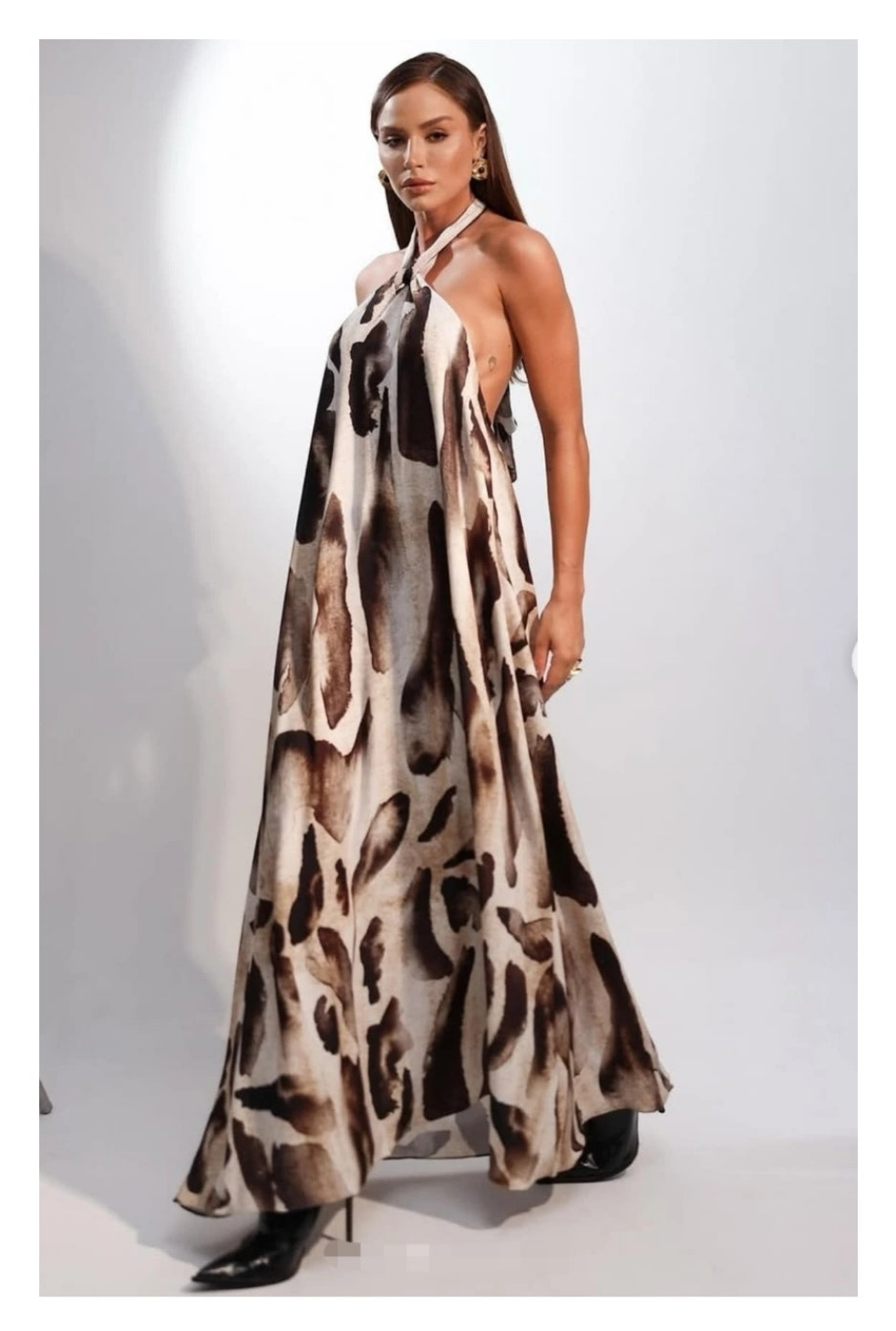 Vestido animal print halter largo