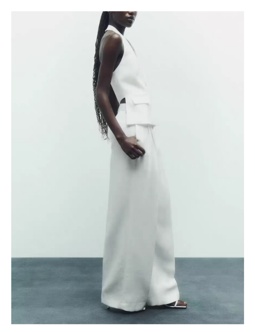 Conjunto chaleco y pantalón blanco