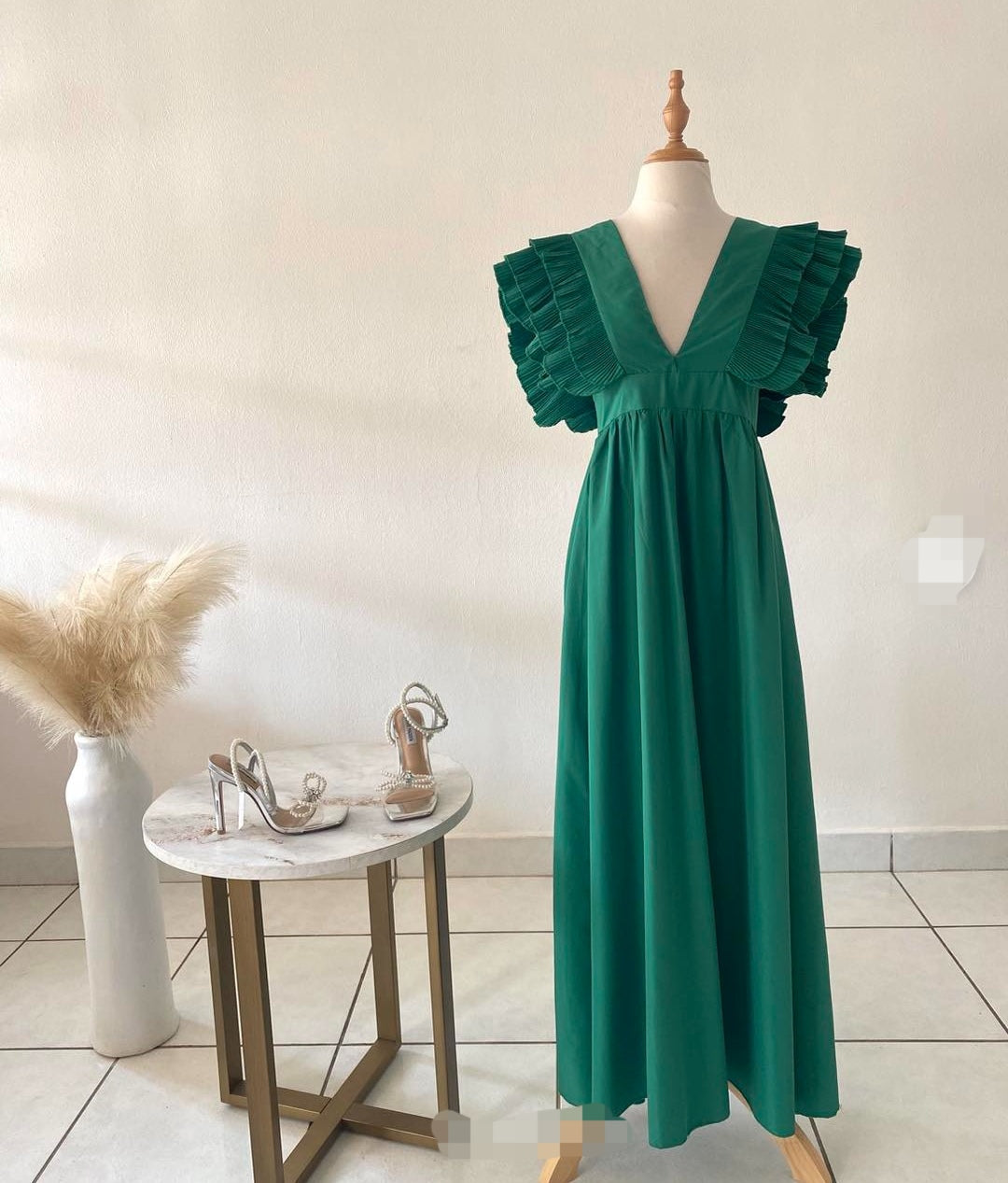 Vestido verde ruffles