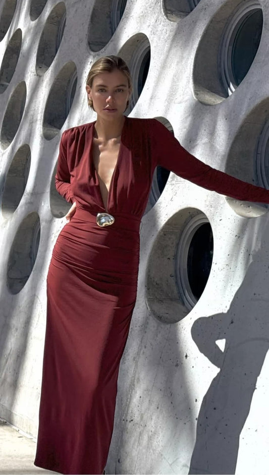 Vestido color tinto midi