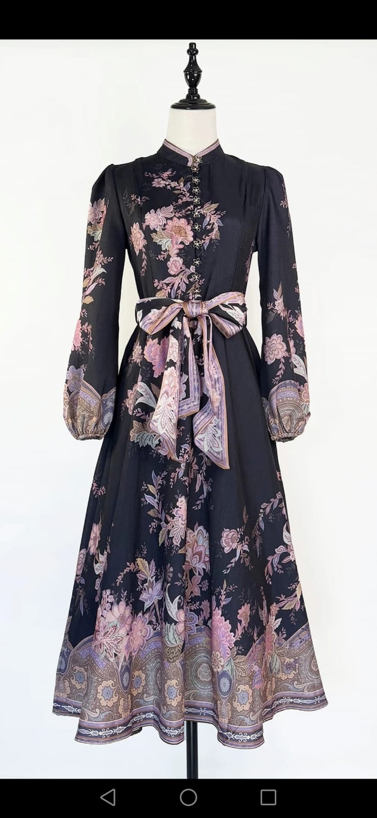 Vestido negro midi