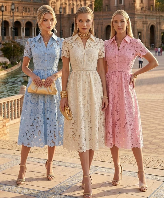 Vestido gipiur midi, manga corta, cinturón rosa, azul claro y crema