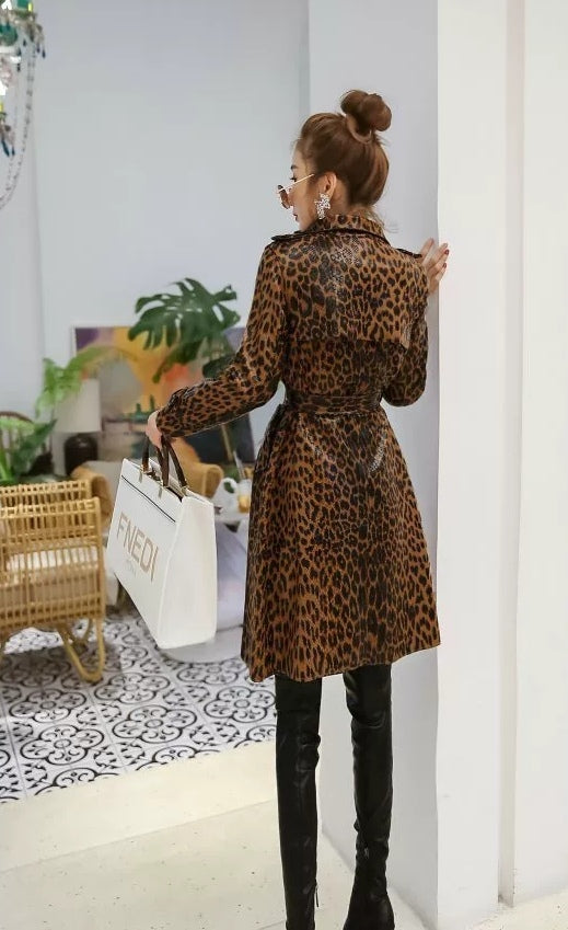 Gabardina animal print