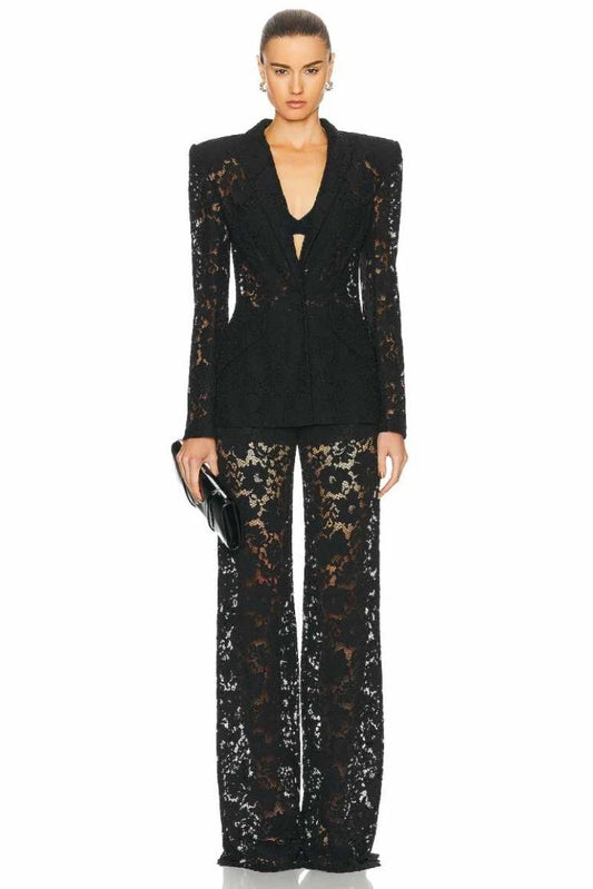 Conjunto saco y pantalon negro encaje