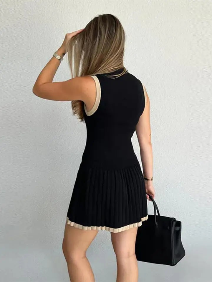 Vestido negro tablones