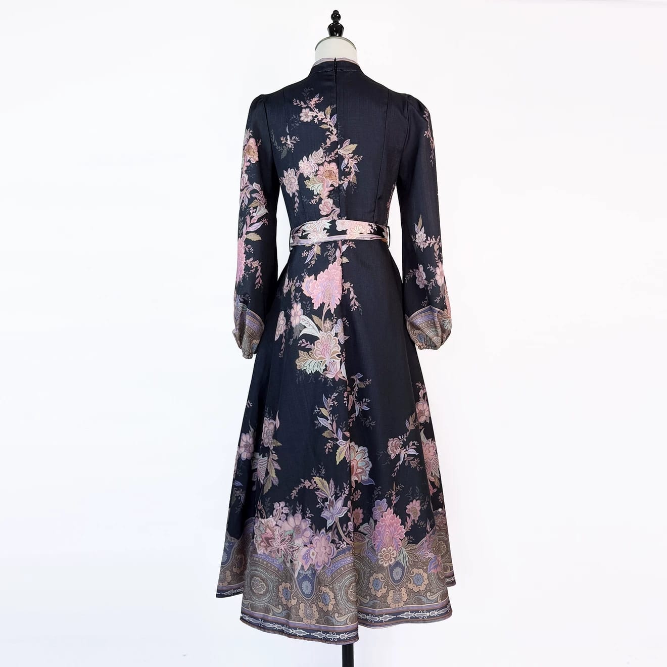 Vestido negro midi