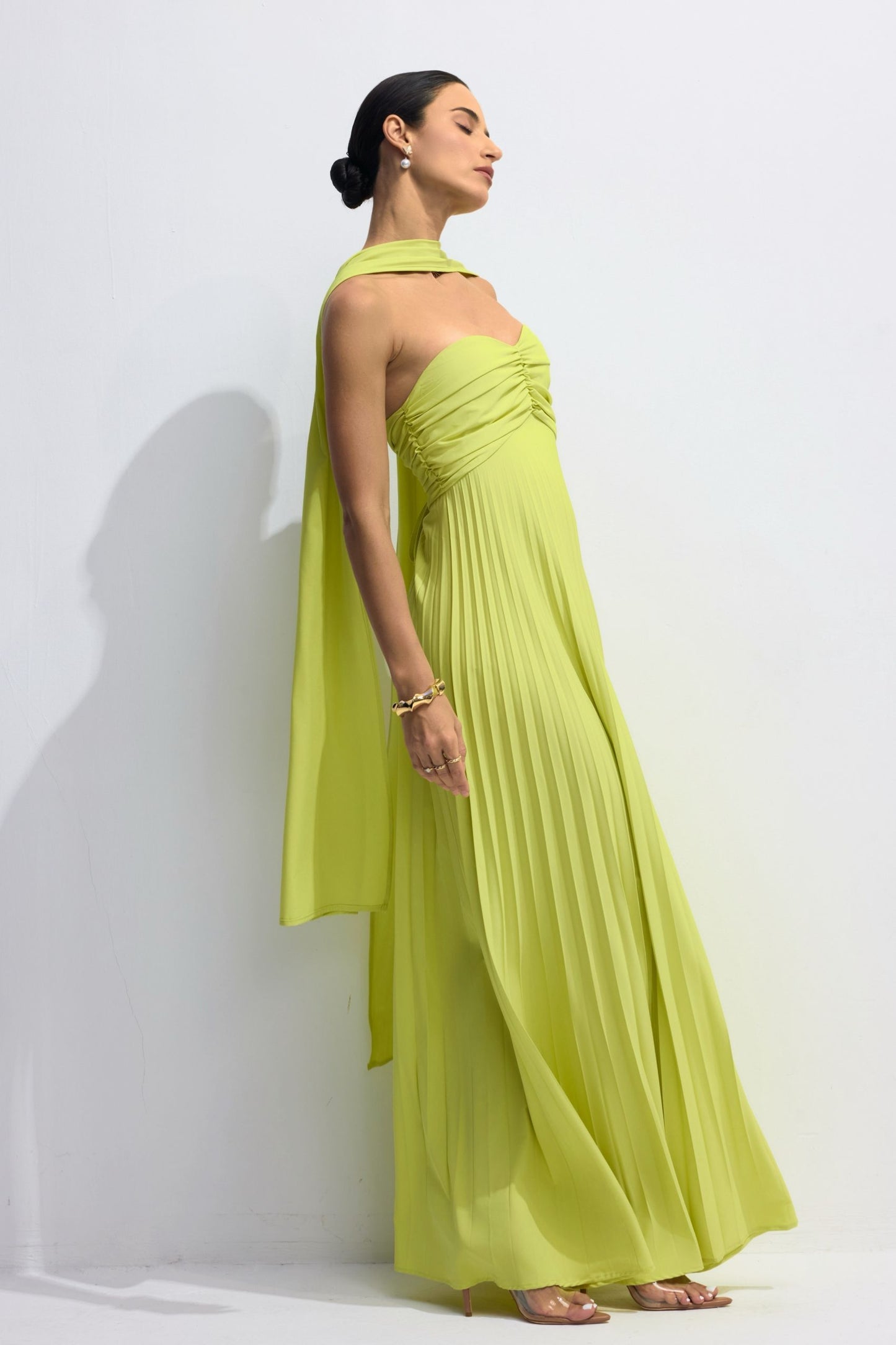 Vestido strapless amarillo limón