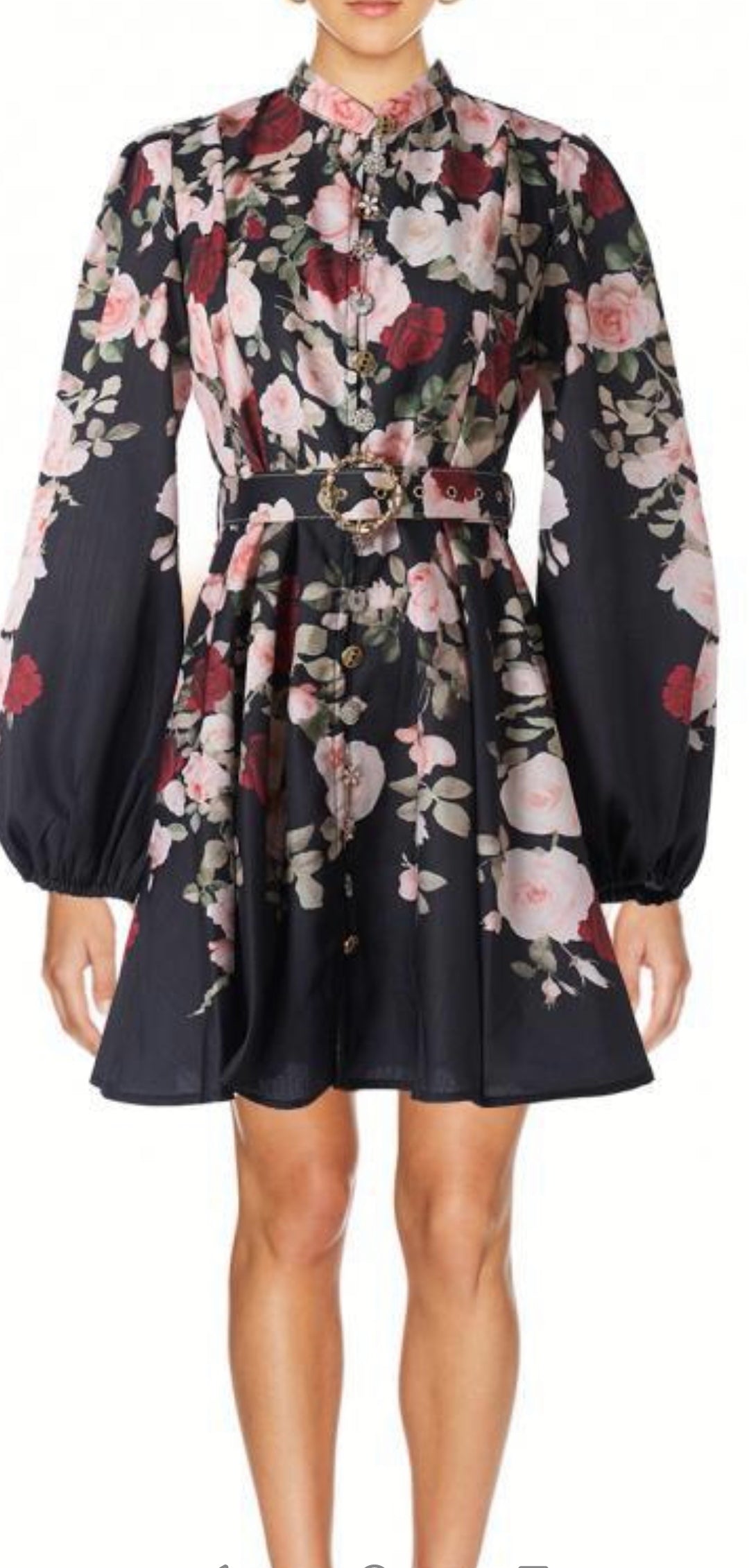 Vestido negro con flores rosas y rojas