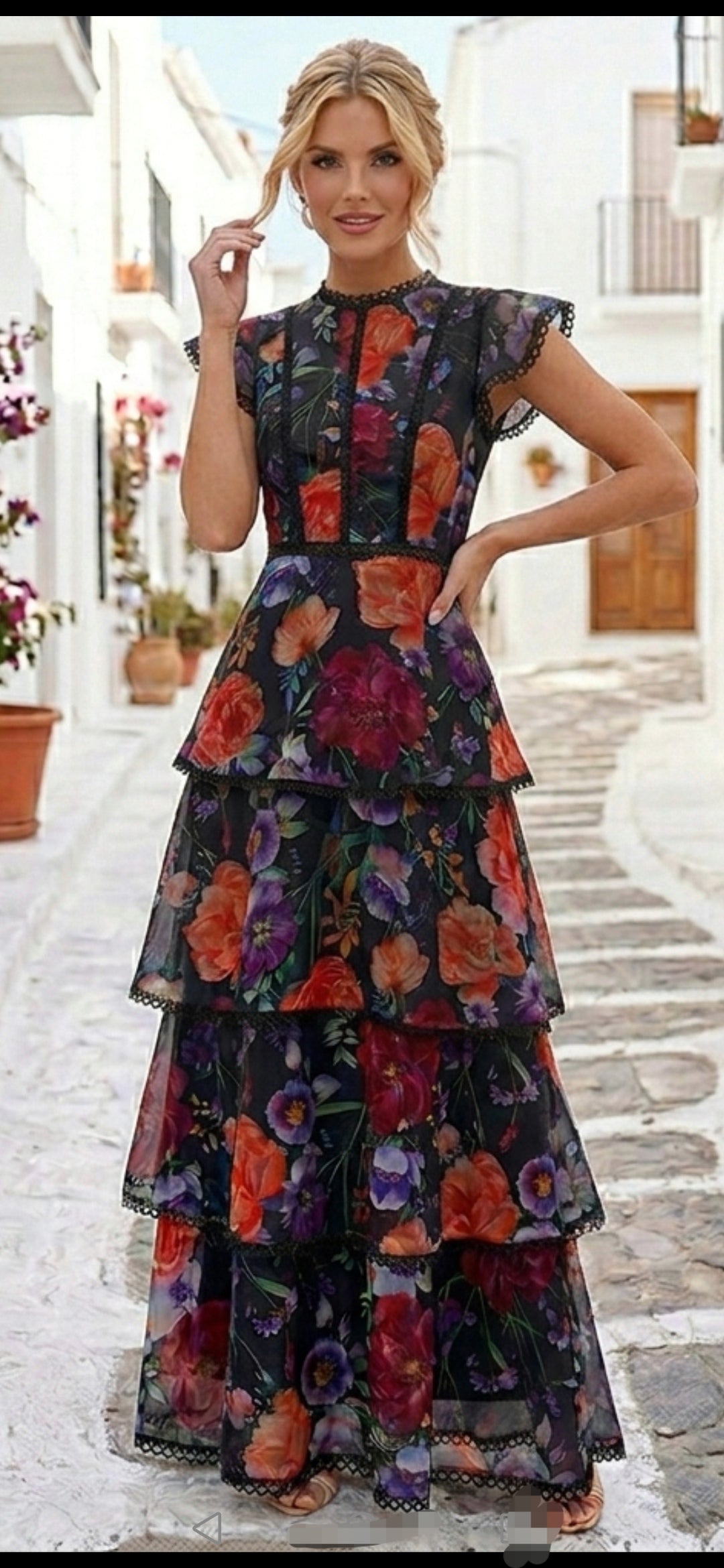 Vestido negro floral olanes